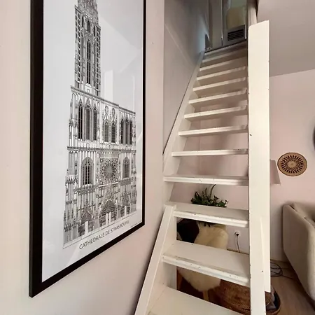 Quiet 2-bdrm Flat In