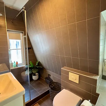 Quiet 2-bdrm Flat In Στρασβούργο